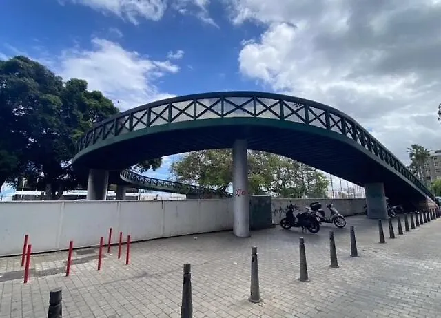 Income Spain * 大加那利岛拉斯帕尔马斯