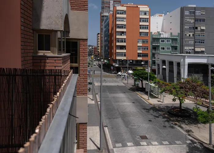 Income Spain *